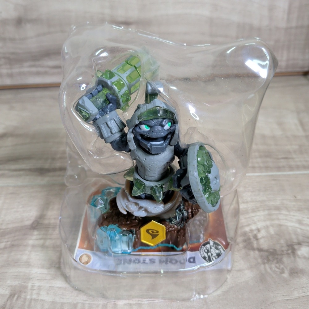 Doom Stone | Skylanders Swap Force | Swapper Figure & Cards